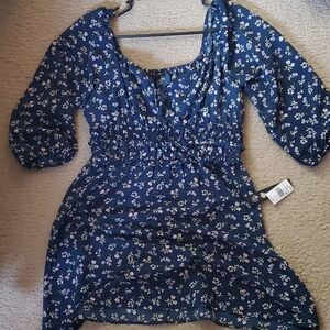Blue floral dress - Size L - NWT